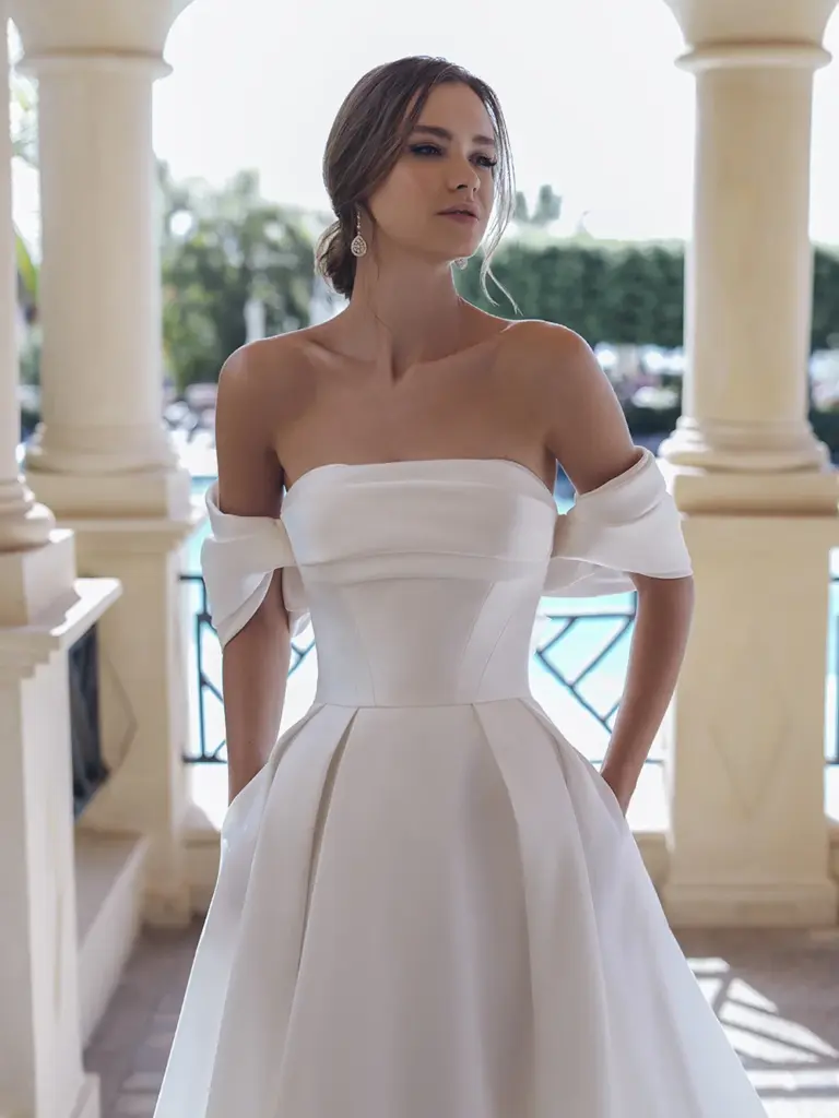 25_Blue_PRO_SEVILLA_Sleeves_Clo_Web